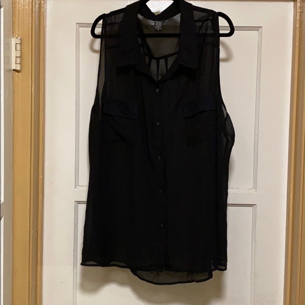 Sheer sleeveless button down top